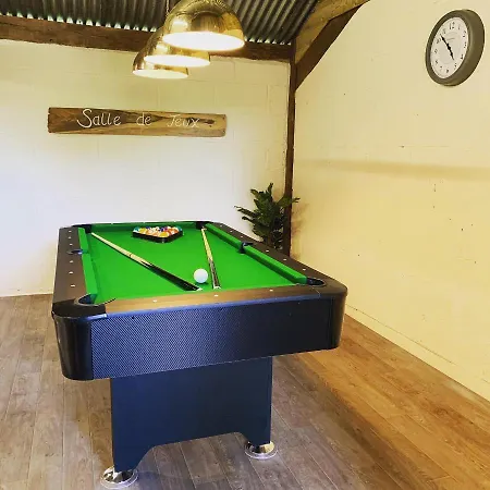 La Besnerais بيت للعطل Saint-Laurent-de-Terregatte